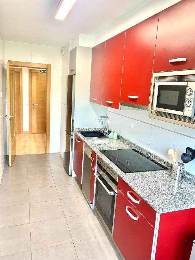 Casa Ferreiros. Parking Y Wifi Incluidos! Apartment Хихон Екстериор снимка
